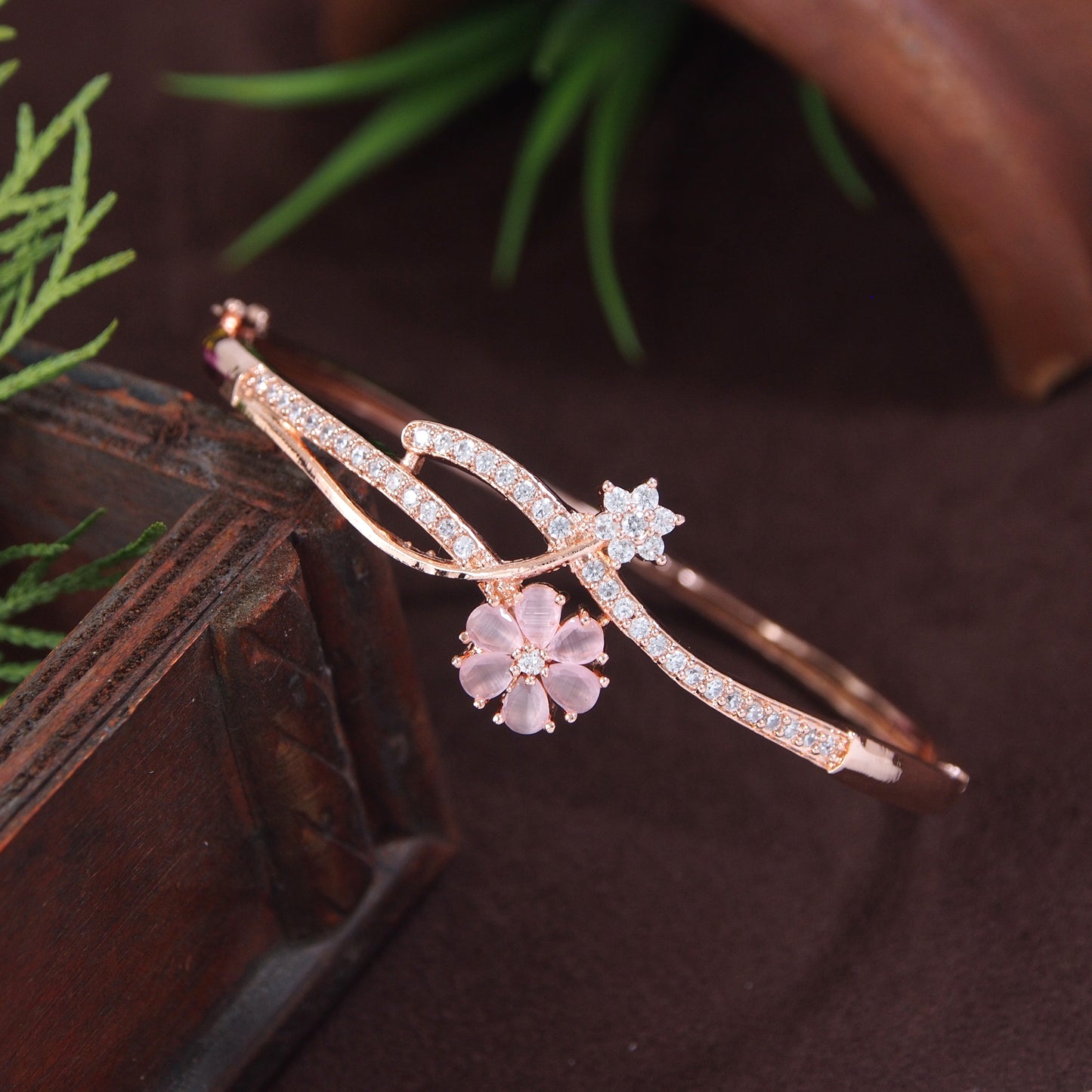 American Diamond Free Size Openable Micro Rose Gold Polish Bracelet