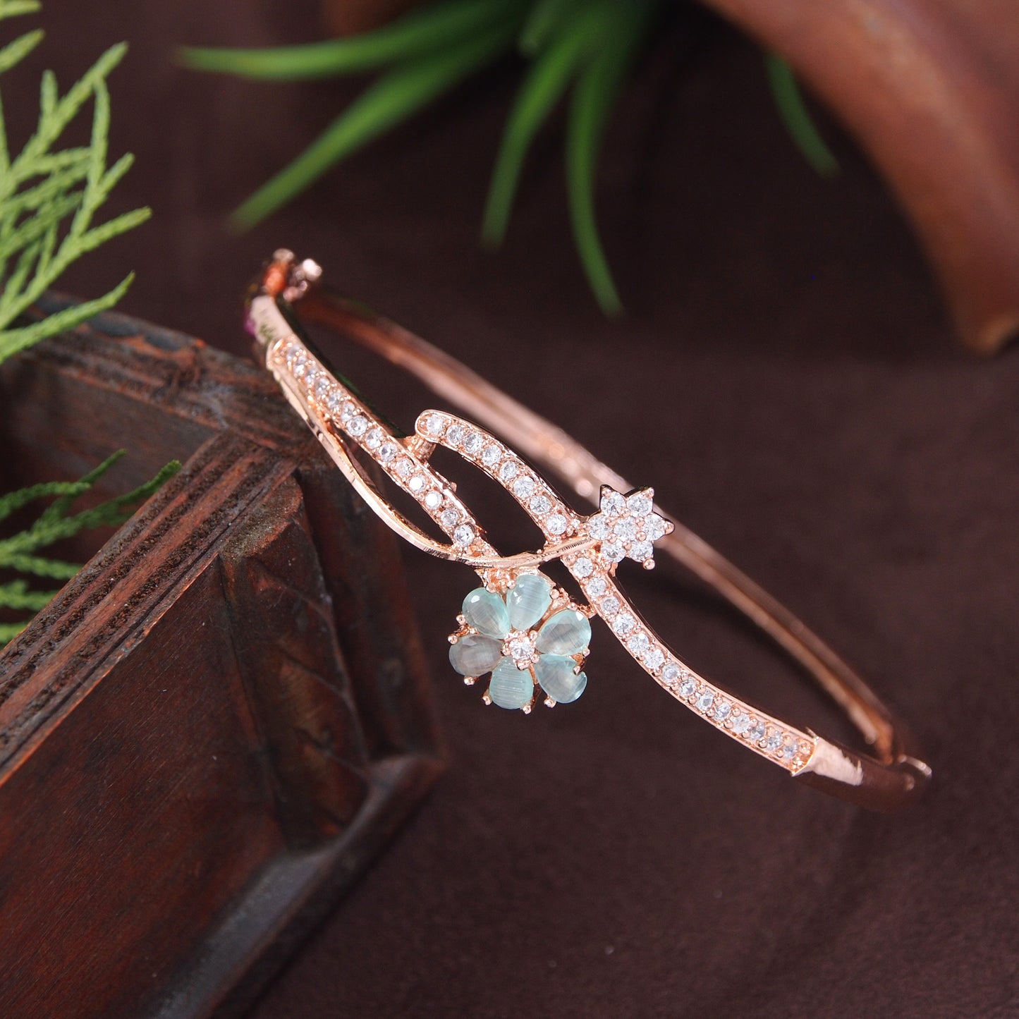American Diamond Free Size Openable Micro Rose Gold Polish Bracelet