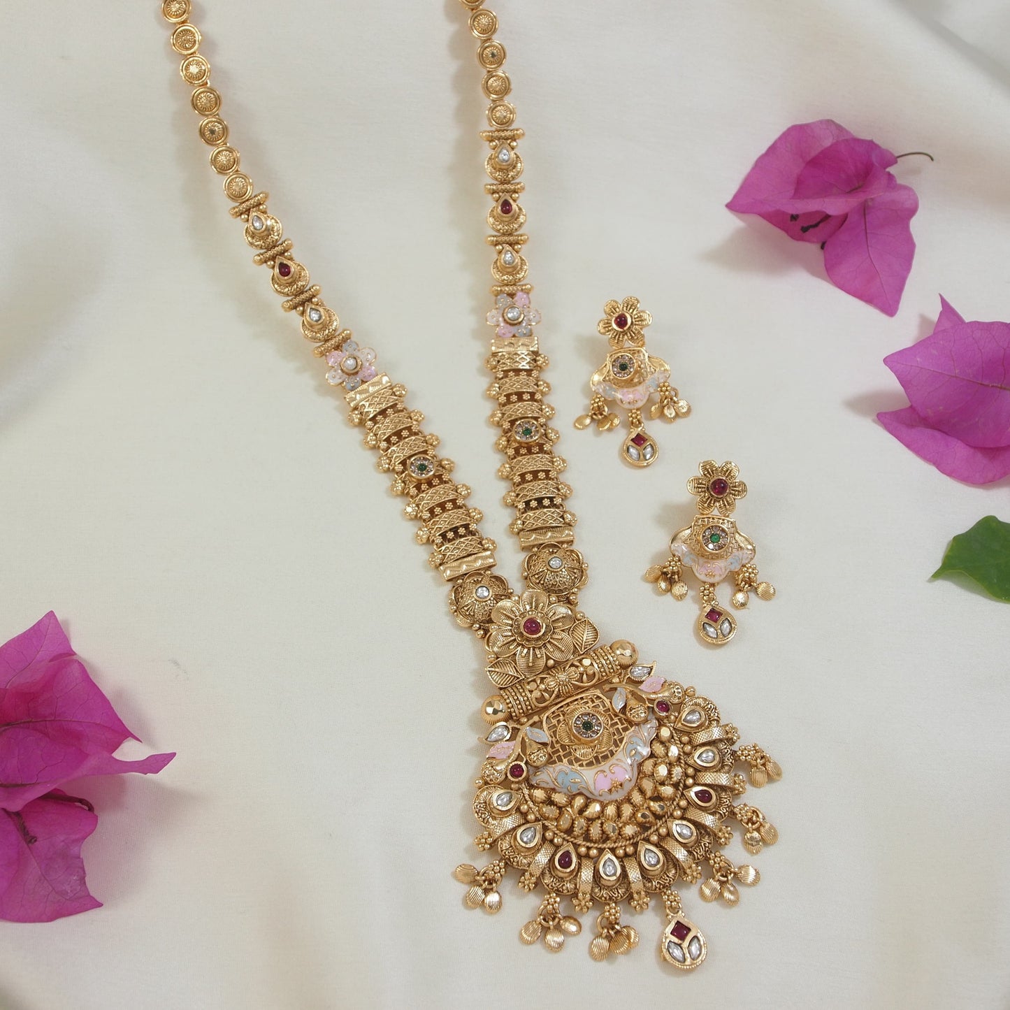 Antique Gold-Plated Temple Jewelry Brass Long Necklace Set with Kundan & Pearl Embellishments ? Traditional Wedding Jewelry for Women