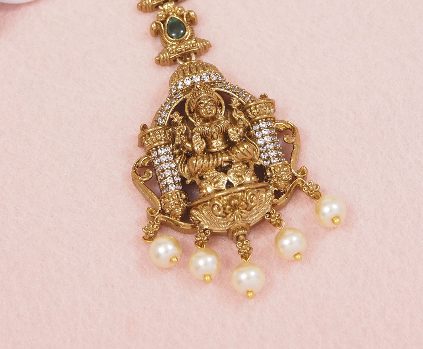 Beautiful Antique Maang Tikka