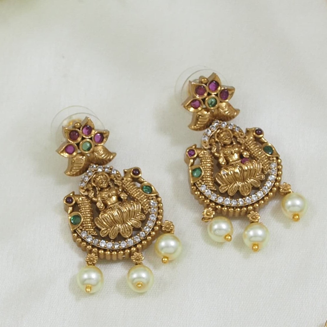 Antique Gold-Plated Temple Necklace Set with Lakshmi Motif and Earrings