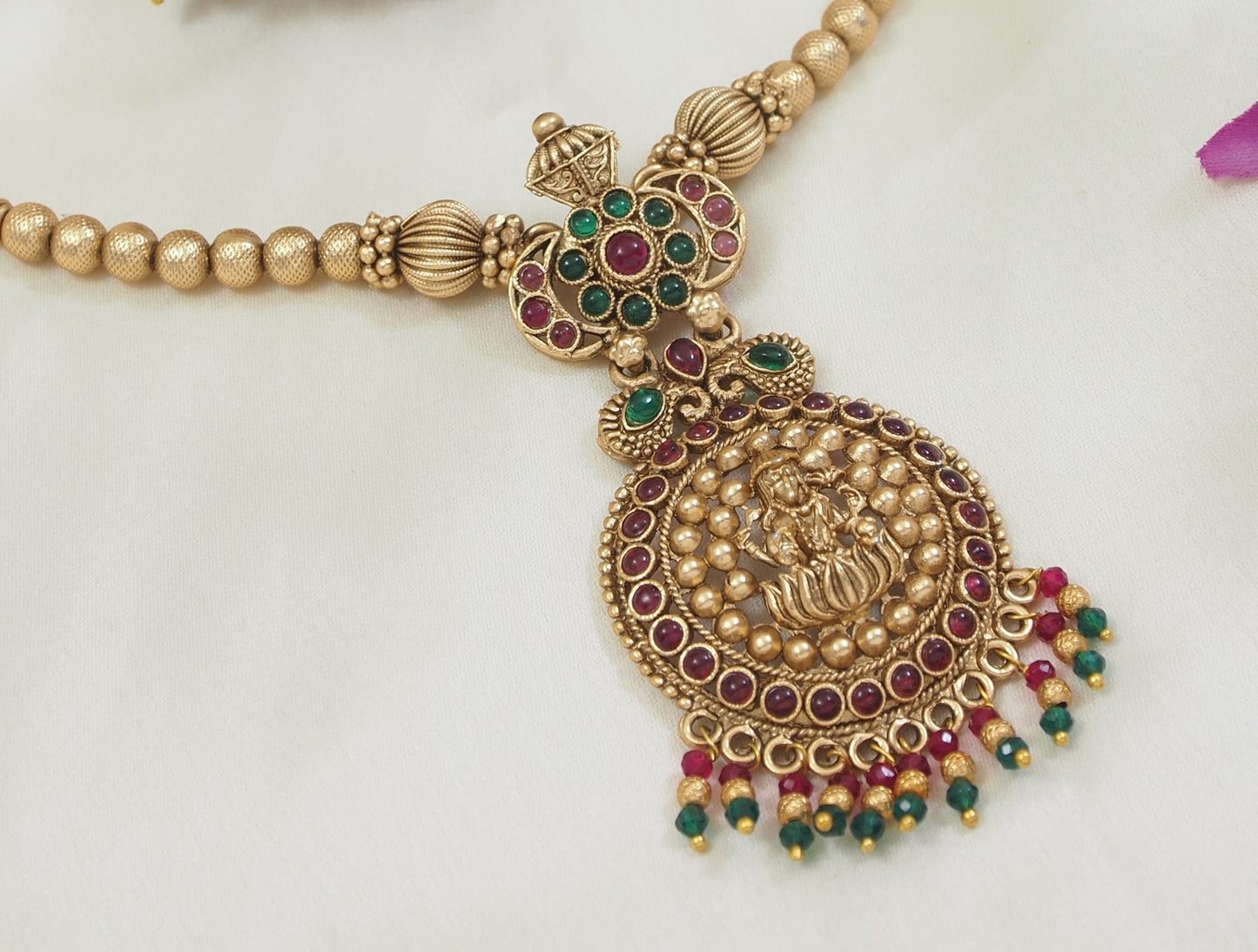 Antique Lakshmi Pendant Necklace with Beaded Jhumkas