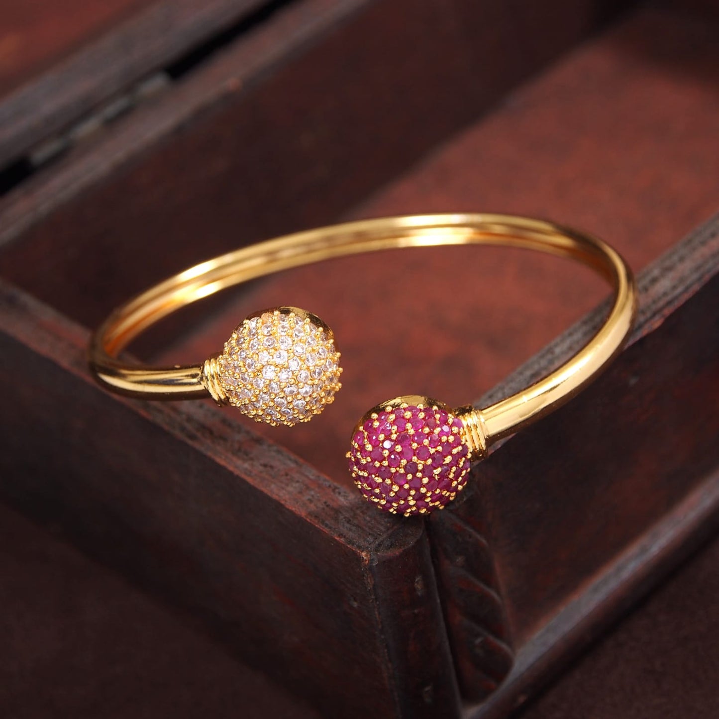 Orna Micro Gold Free Size Bracelet