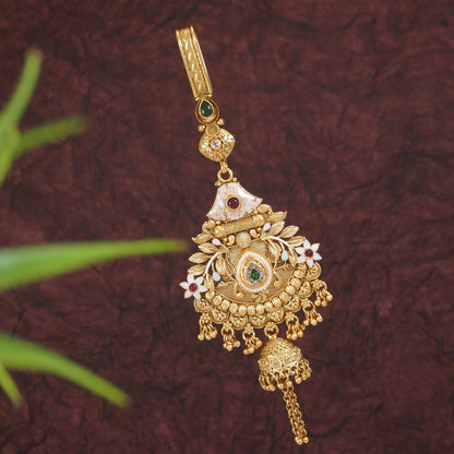 Exquisite Gold-Toned Bridal Key Chain Challa