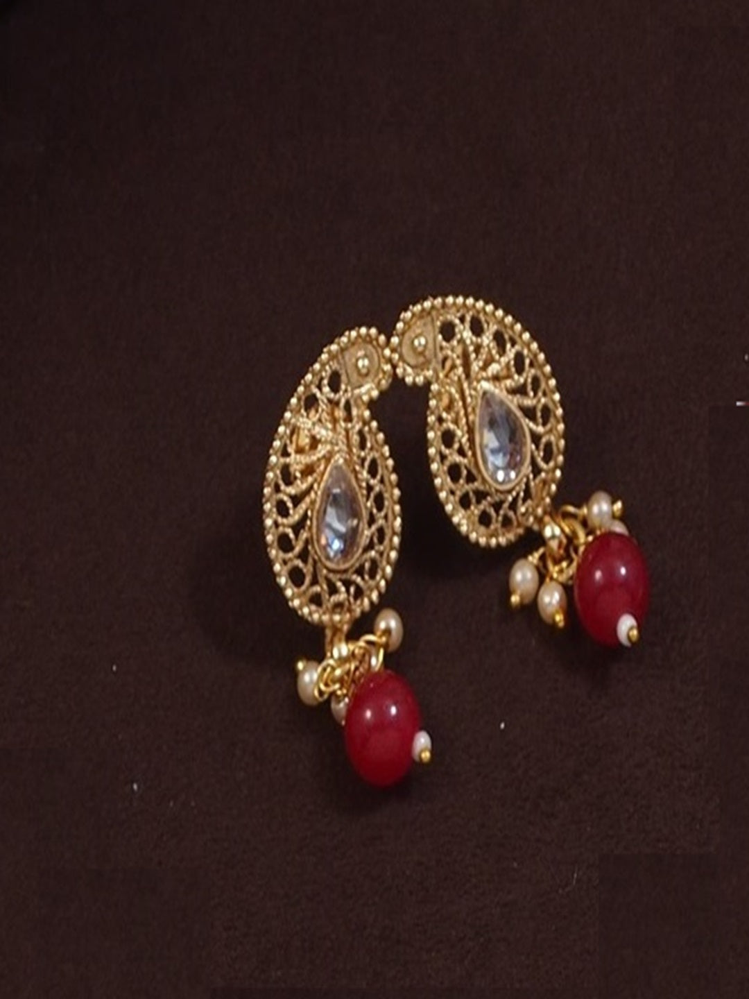 Traditional Gold-Plated Multi-Layer Kundan Necklace Set with Earrings