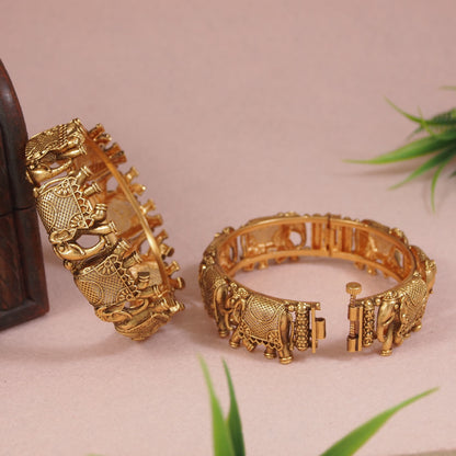 Antique Matte Finish Traditional Temple Elephant Motif Bangles