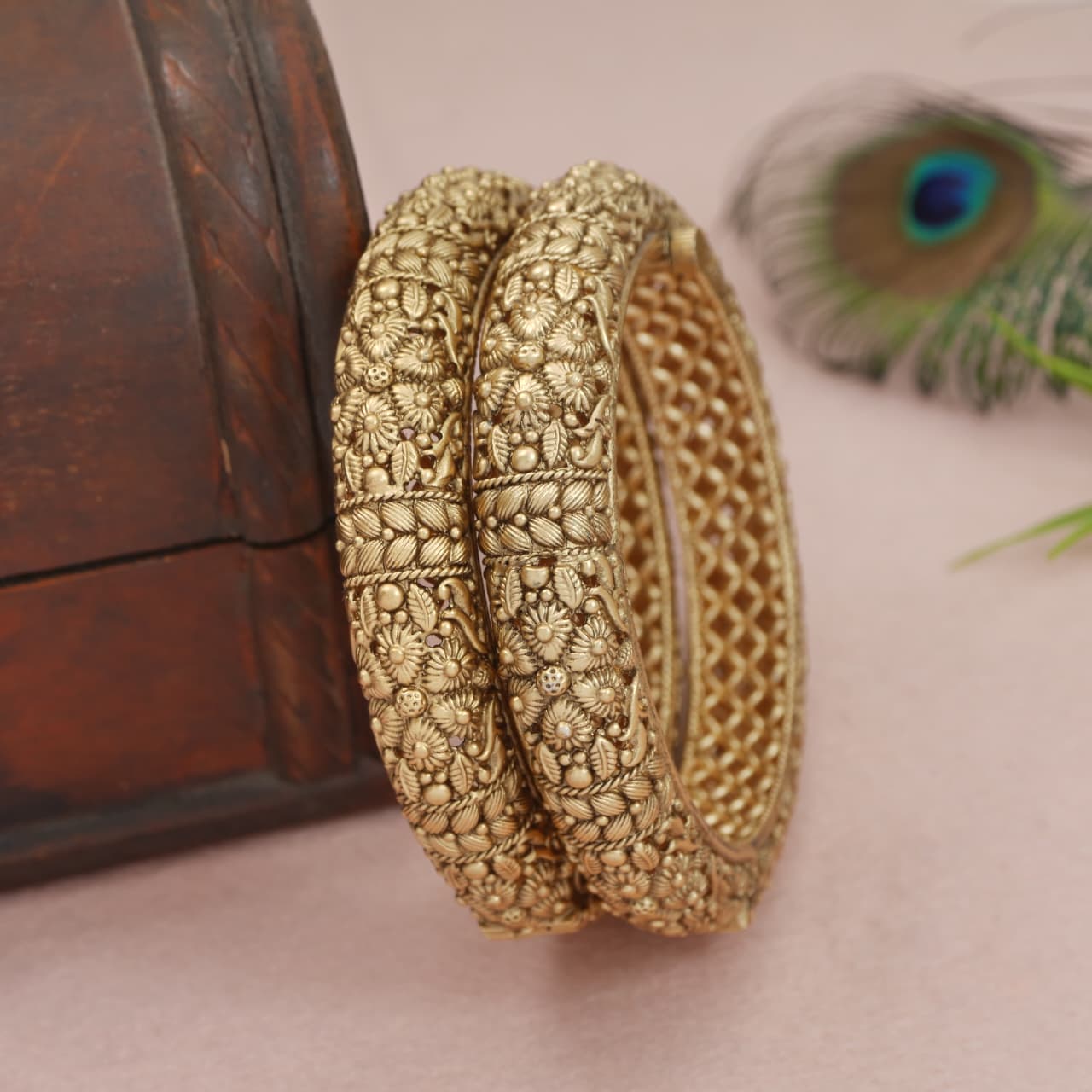 Antique Rajwadi Gold Plated Brass Screw Lock Bangles