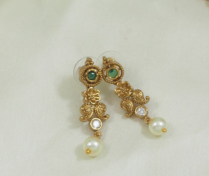 Antique Gold-Plated Leaf Motif Necklace Set with Ruby and Green Stones