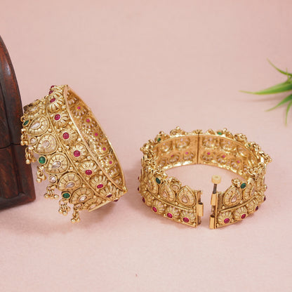 Traditional Brass Screw Openable Kada Bangle with Intricate Detailing & Hanging Beads