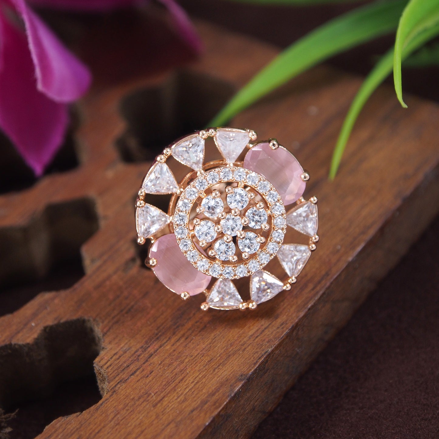 Zircon Pink White Rose Gold Finger Ring