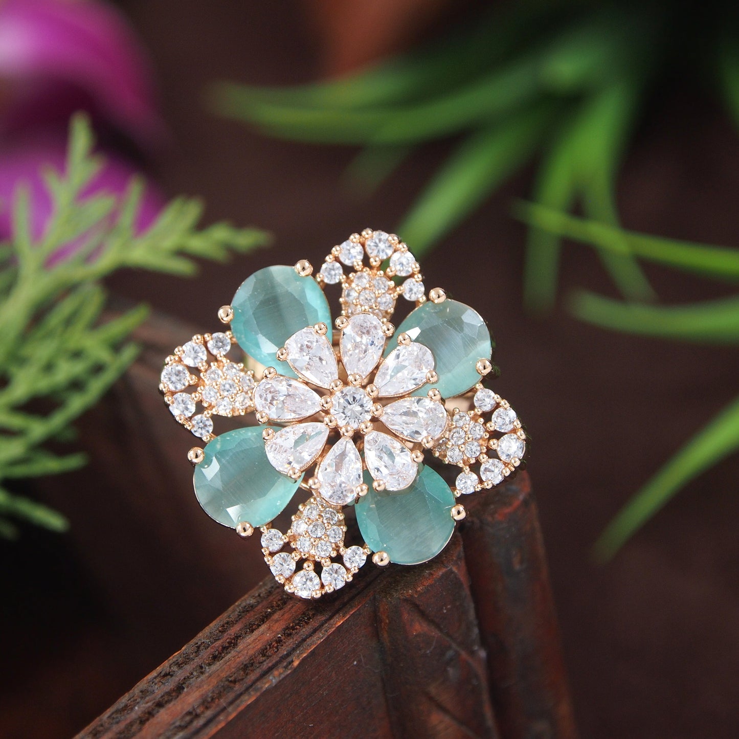 Zircon Mint Rose Gold Diamond Ring