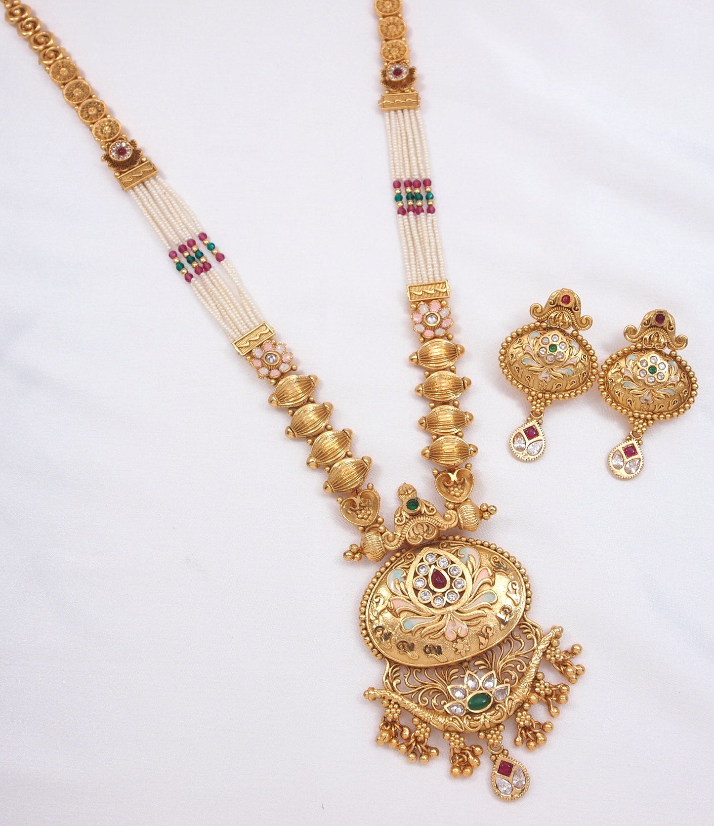 Women Gold-Plated Pearl-Beaded Kundan & Meenakari Long Necklace Set