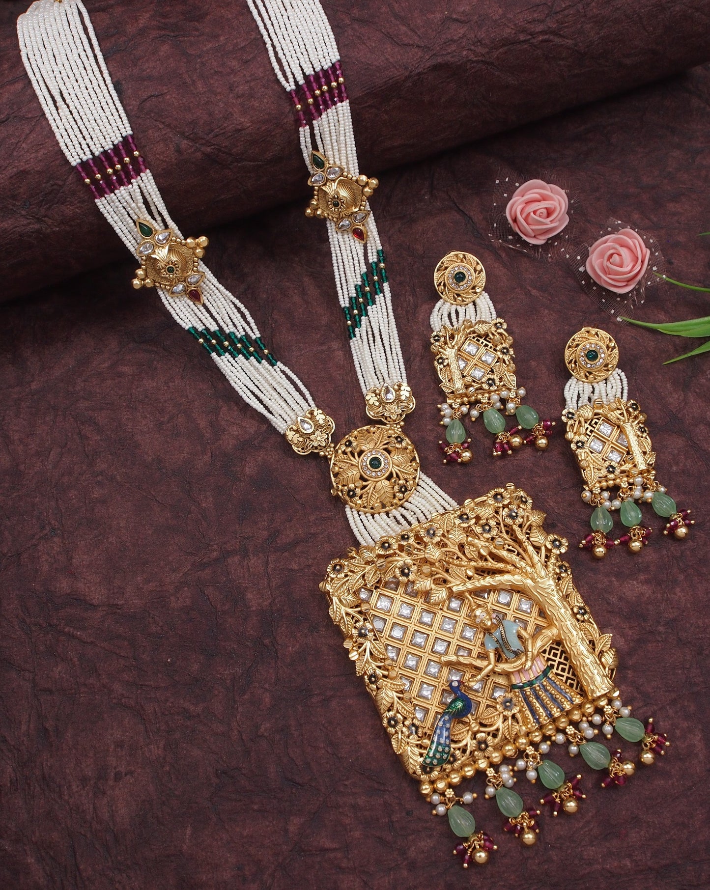 Gold-Toned Kundan & Pearl-Beaded Peacock Motif Square Pendant Traditional Ranihaar Necklace Set