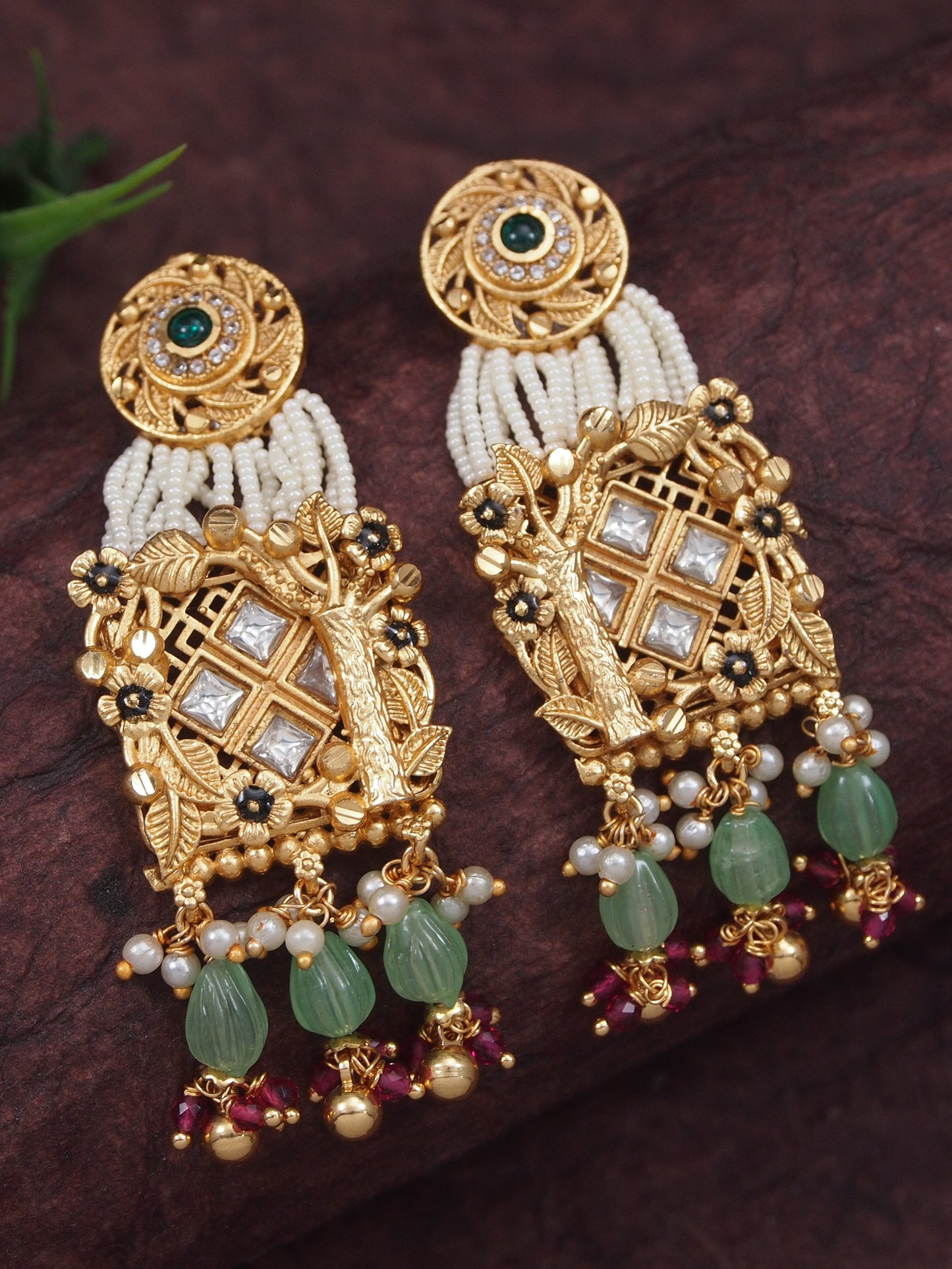 Gold-Toned Kundan & Pearl-Beaded Peacock Motif Square Pendant Traditional Ranihaar Necklace Set