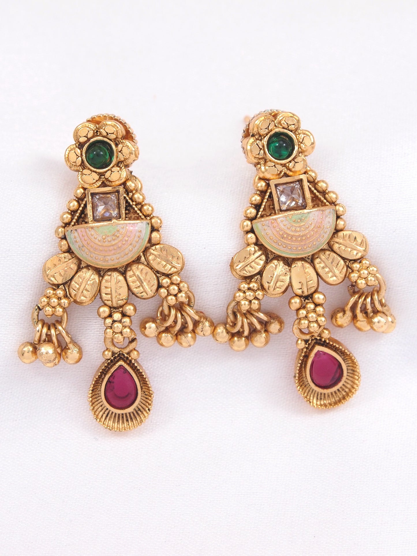 Women Gold-Toned Multi-Strand Pearl Beaded Necklace & Earrings Set