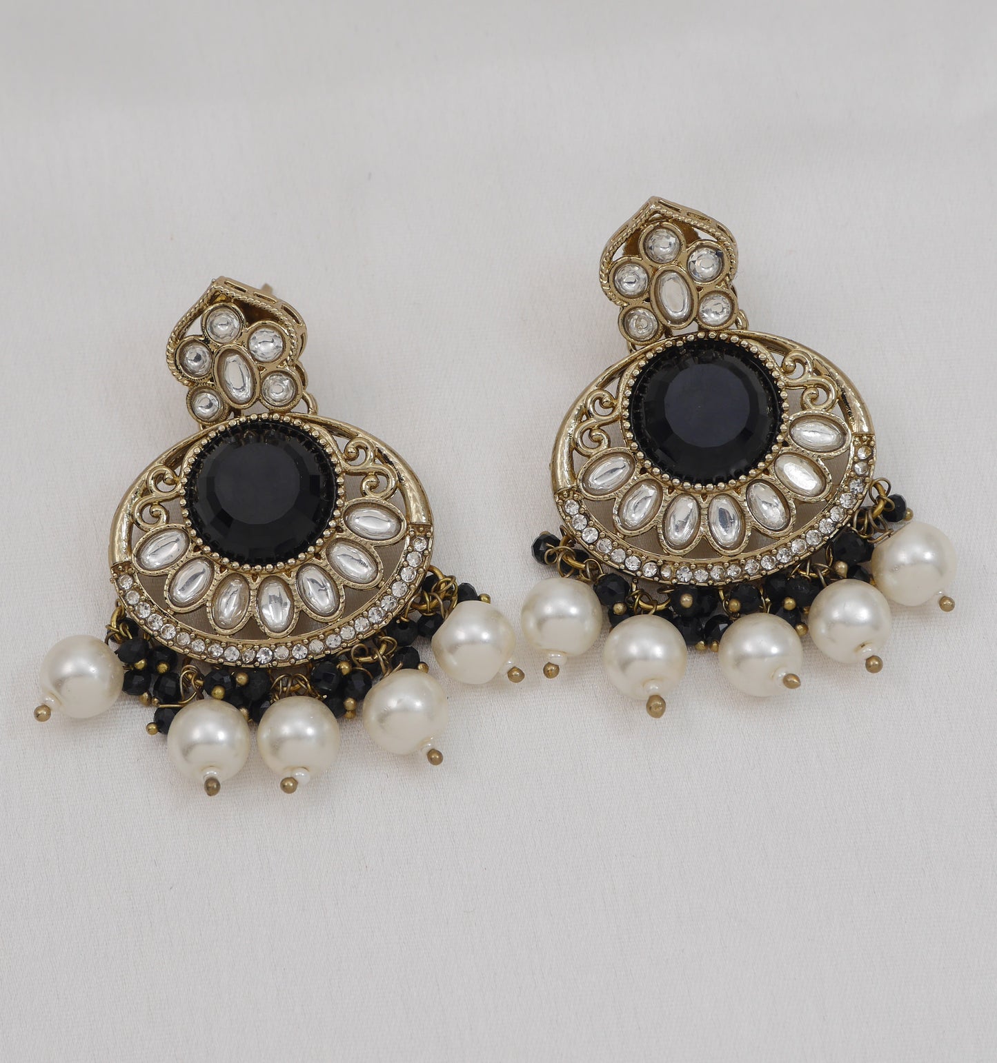 Traditional Nawabi Black Beaded Pearl Statement Necklace Set