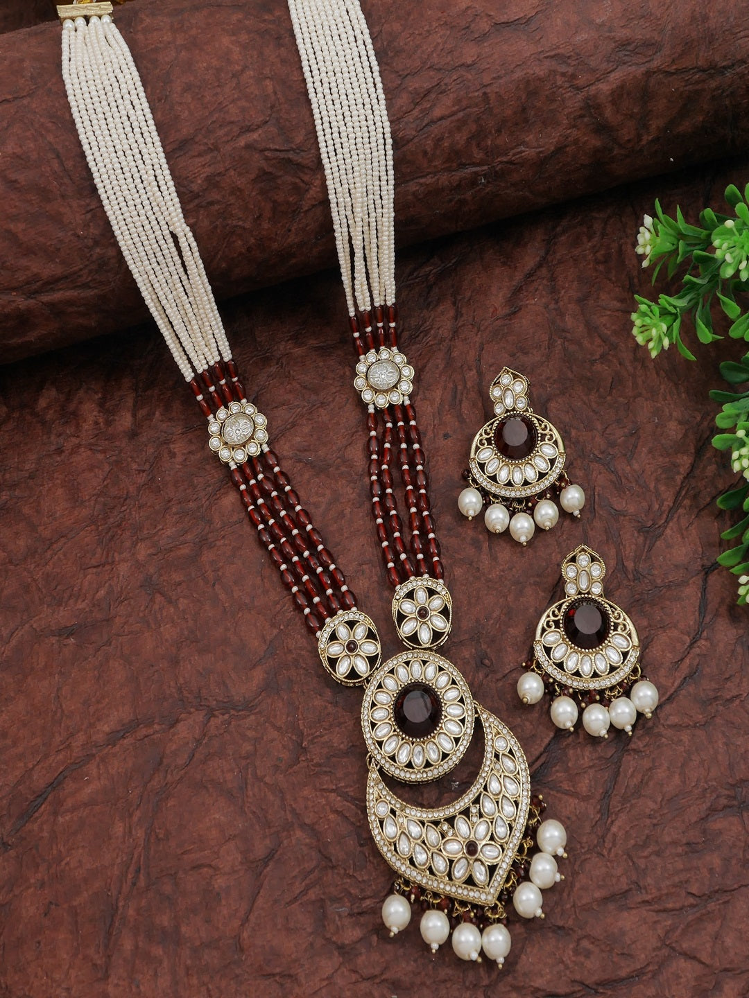 Traditional Nawabi Black Beaded Pearl Statement Necklace Set