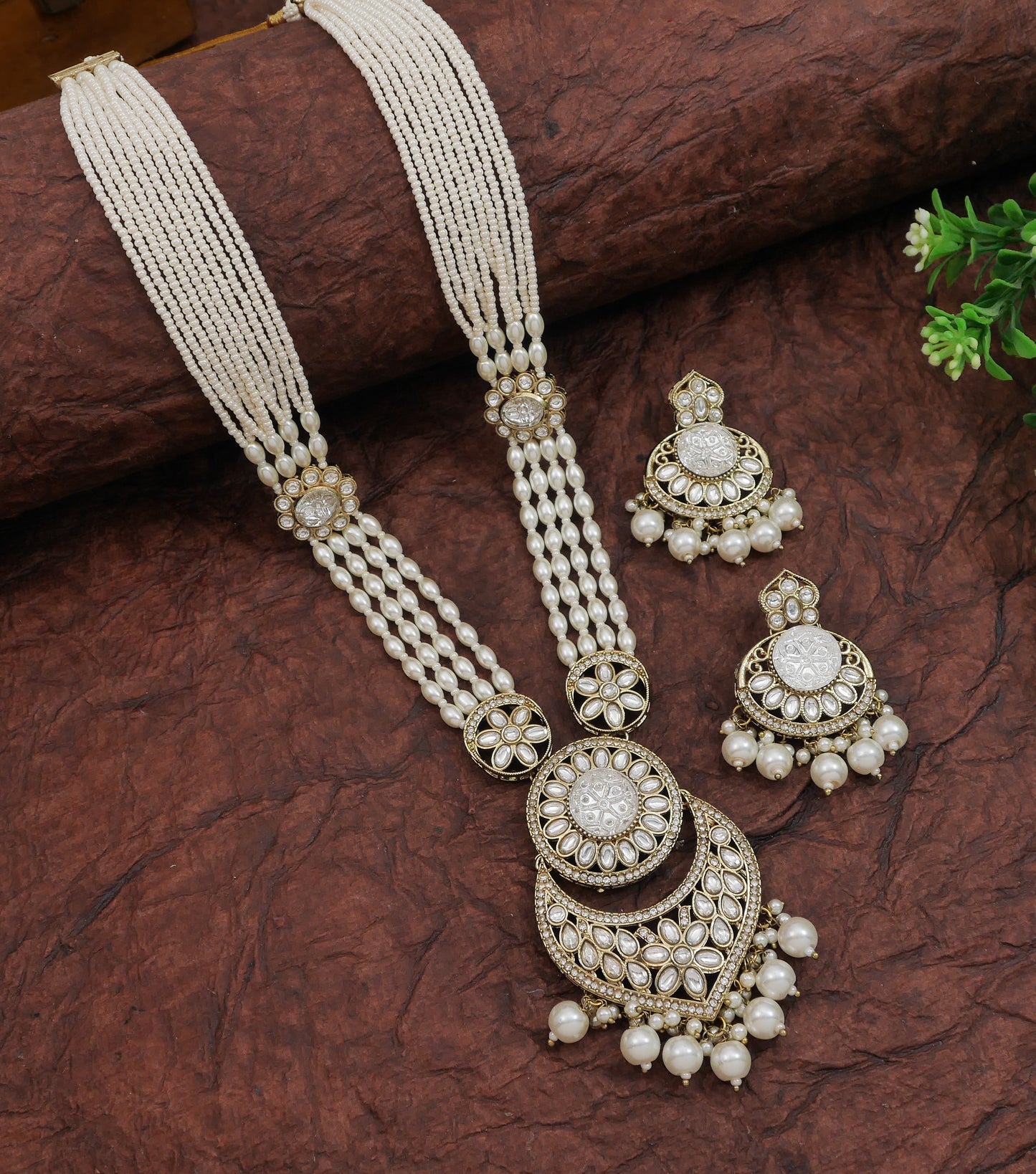 Traditional Nawabi Black Beaded Pearl Statement Necklace Set
