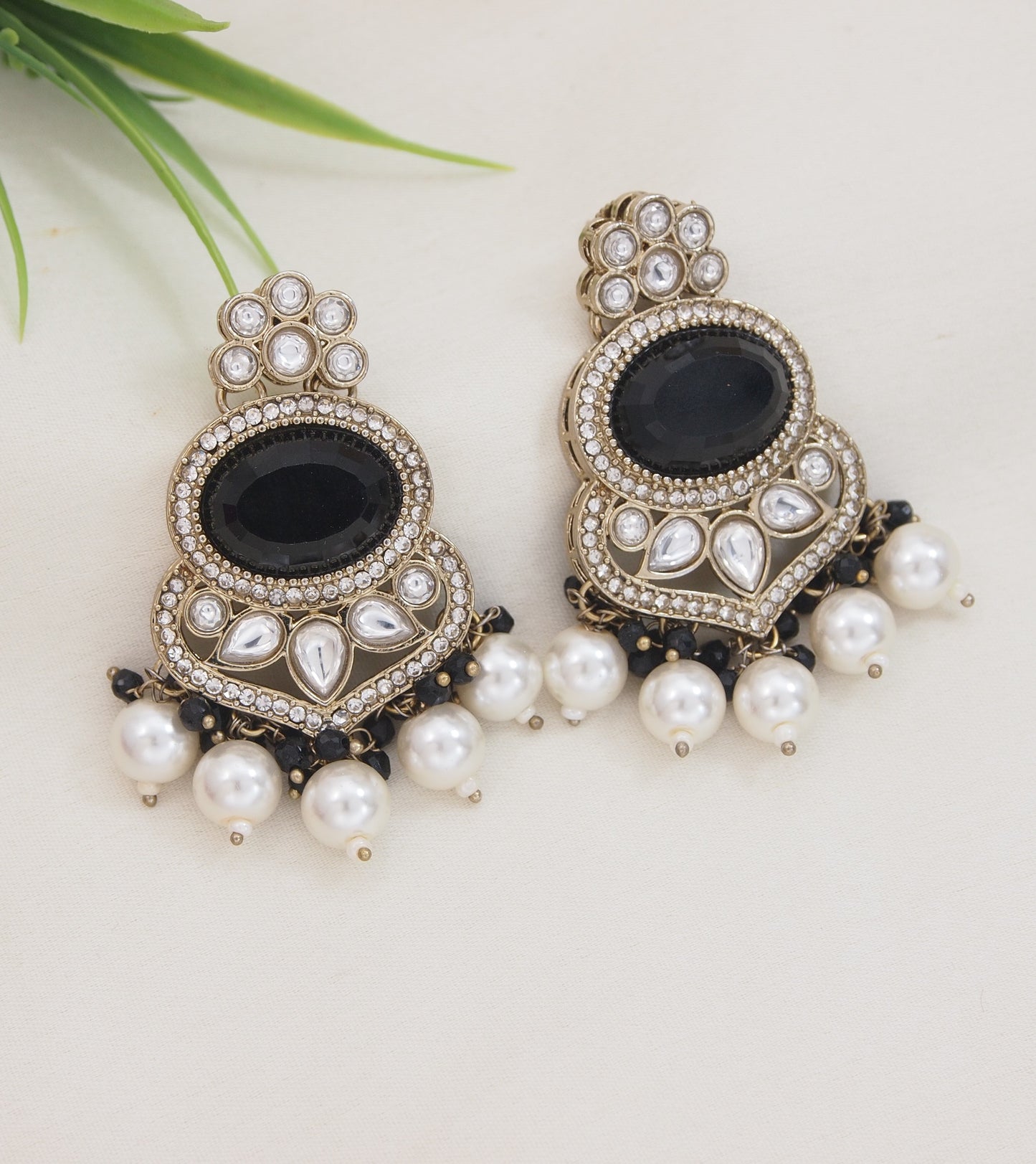 Royal Pearl & Black Beaded Statement Necklace Set