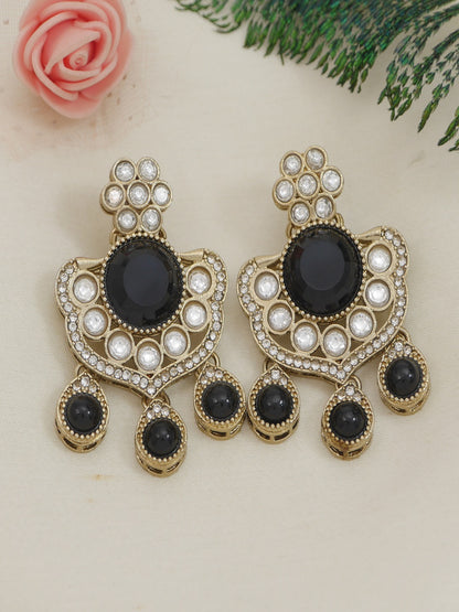 Royal Kundan & Pearl Beaded Necklace Set with Matching Earrings