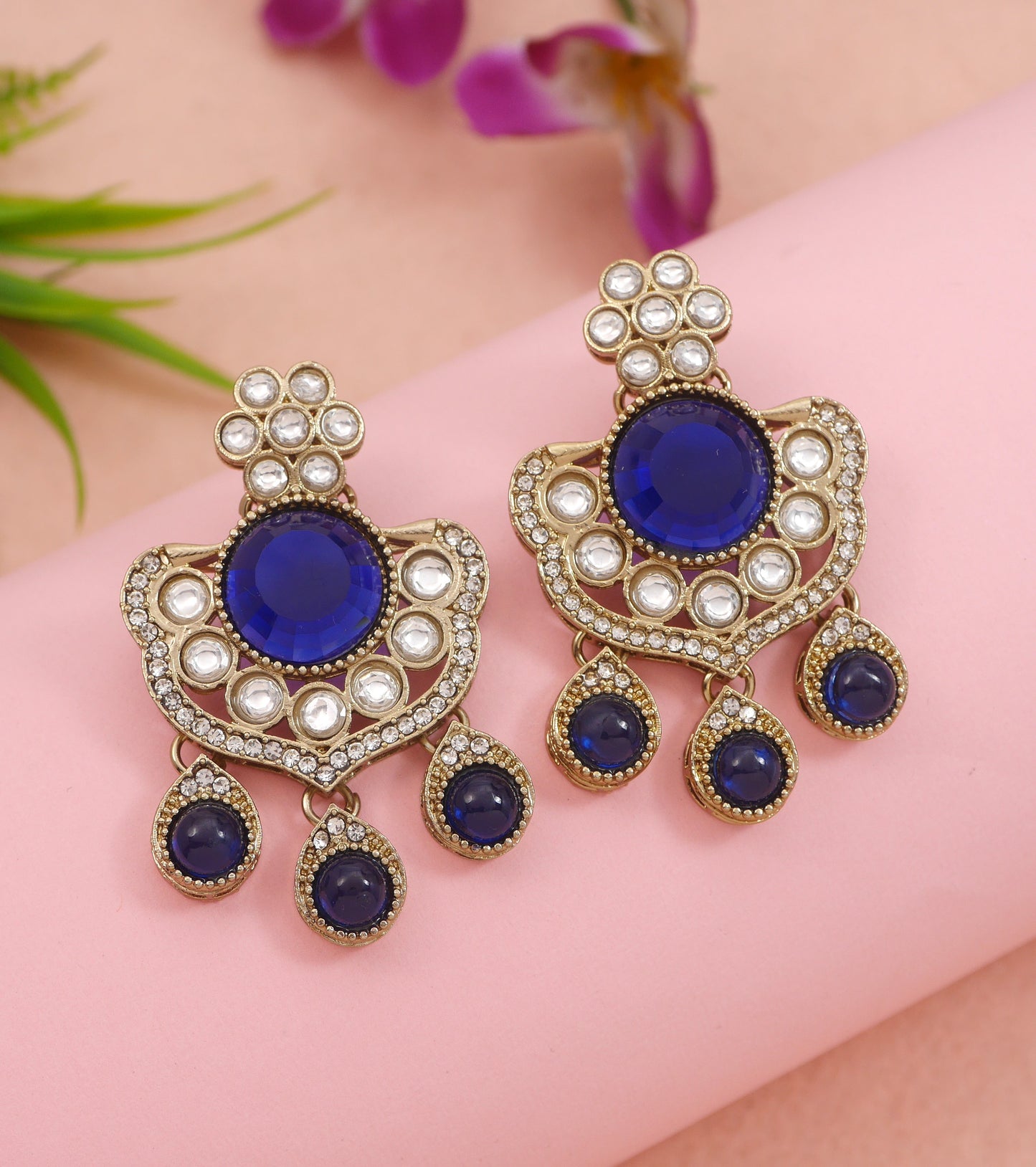 Royal Kundan & Pearl Beaded Necklace Set with Matching Earrings