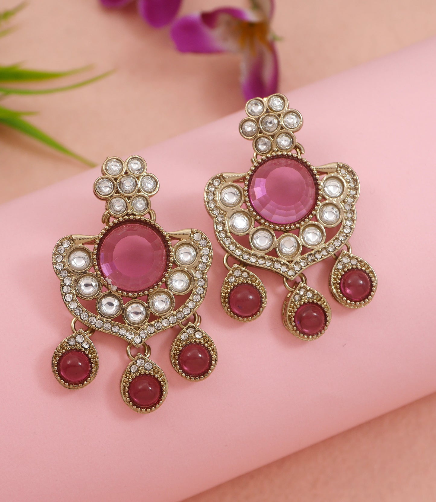 Royal Kundan & Pearl Beaded Necklace Set with Matching Earrings