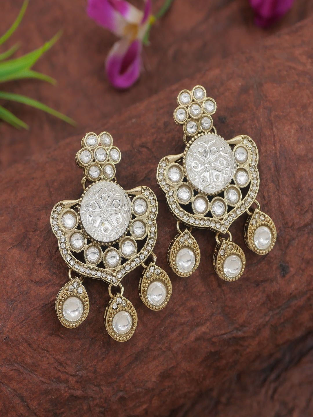 Royal Kundan & Pearl Beaded Necklace Set with Matching Earrings