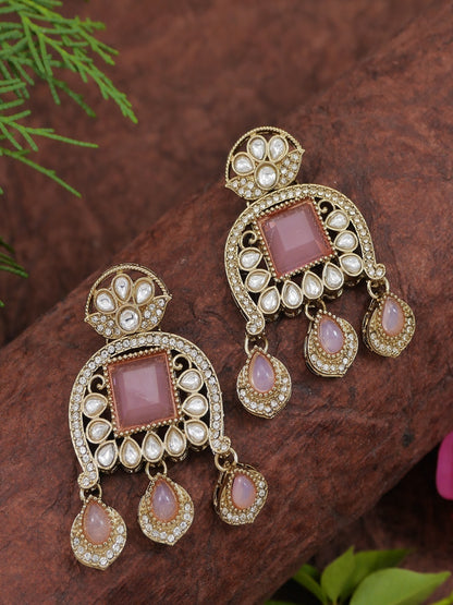 Traditional Kundan Necklace Set with Pearl & Bead Detailing