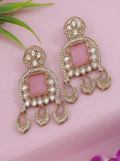 Traditional Kundan Necklace Set with Pearl & Bead Detailing